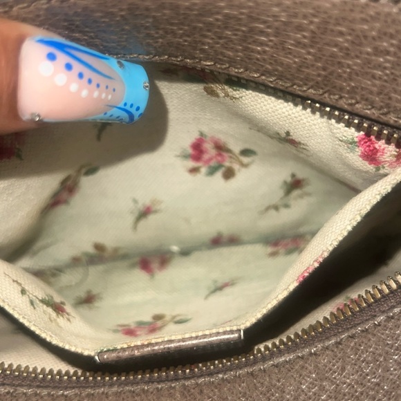 GUCCI CROSSBODY - Picture 14 of 17